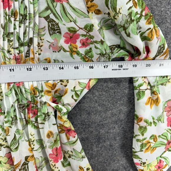 American Rag Cie Button Up Top Women S Small White Floral 3/4 Sleeve V-Neck - Picture 4 of 7